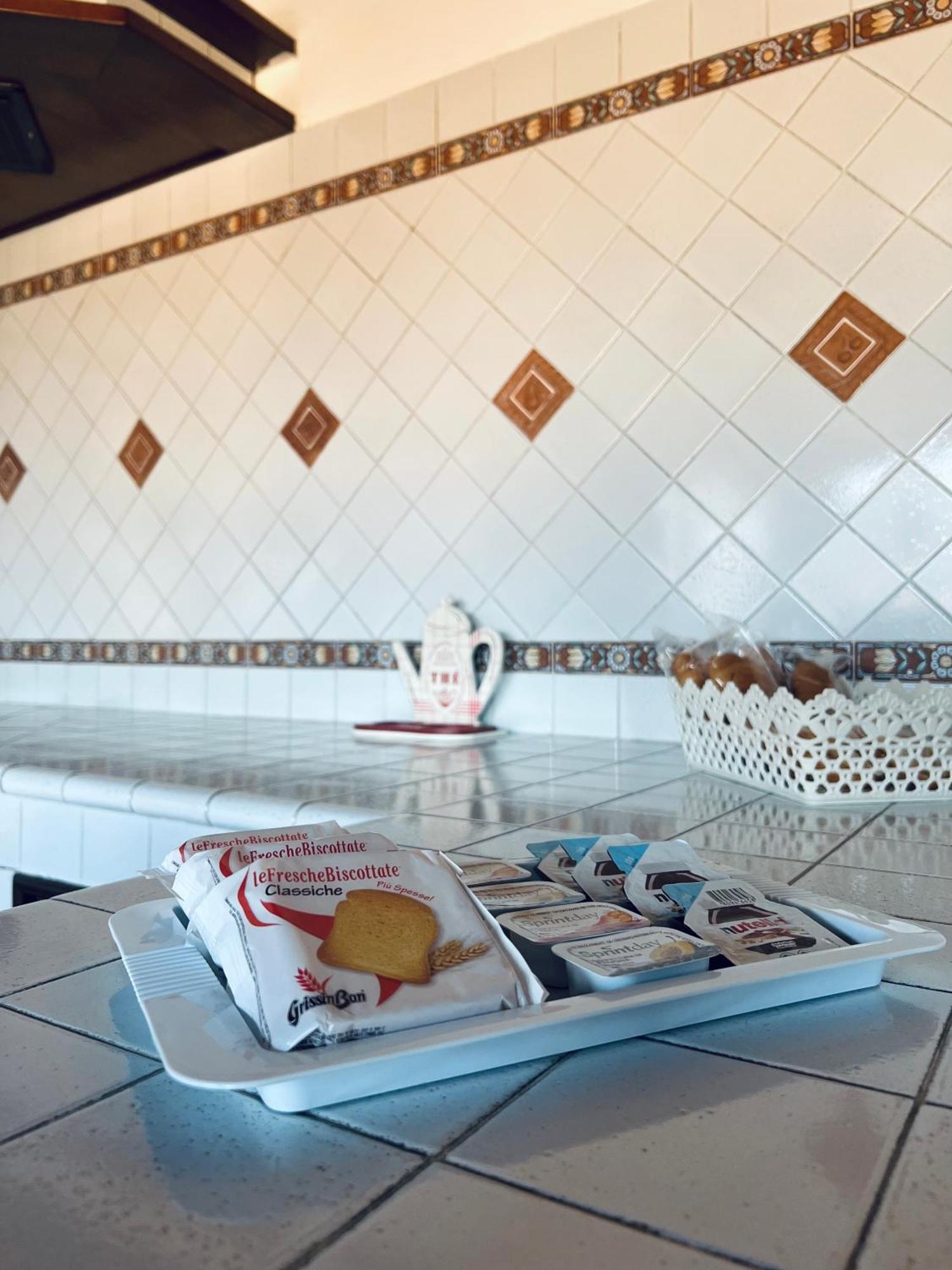 Sun House Apartman Palermo Kültér fotó